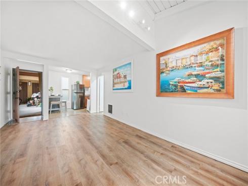 1000 W Macarthur 100 Boulevard, Santa Ana, CA