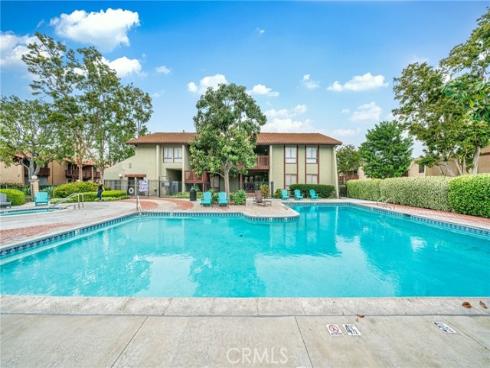 1000 W Macarthur 100 Boulevard, Santa Ana, CA