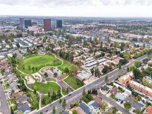 1000 W Macarthur 100 Boulevard, Santa Ana, CA