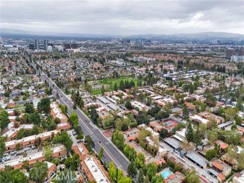 1000 W Macarthur 100 Boulevard, Santa Ana, CA