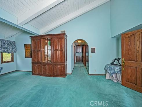 9752 Rangeview Drive, Santa Ana, CA