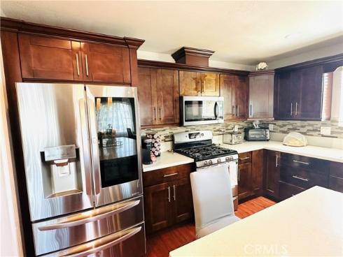 2506 W Pomona Street, Santa Ana, CA