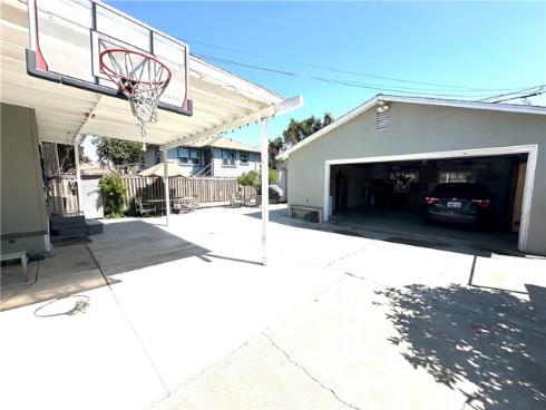 2506 W Pomona Street, Santa Ana, CA