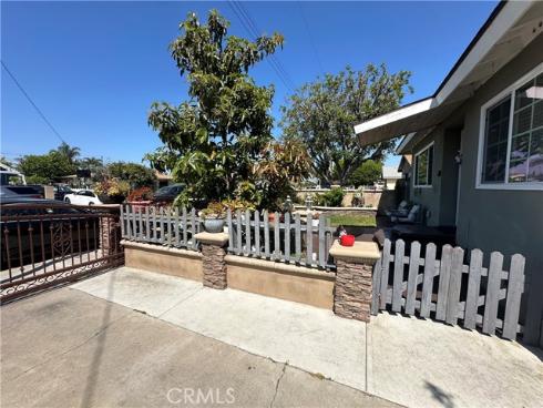 2506 W Pomona Street, Santa Ana, CA