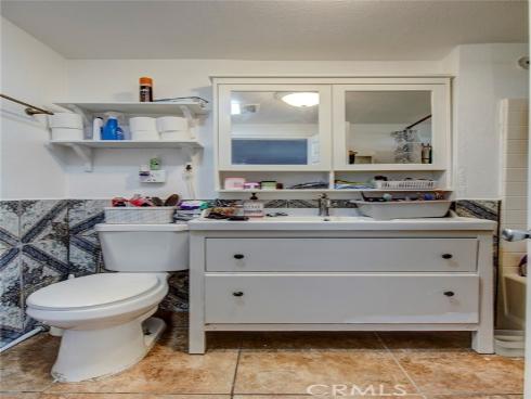 1419 S Hesperian Street, Santa Ana, CA