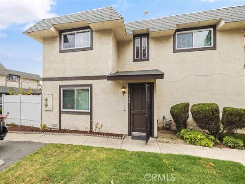 128 Fairview 1 Street, Santa Ana, CA