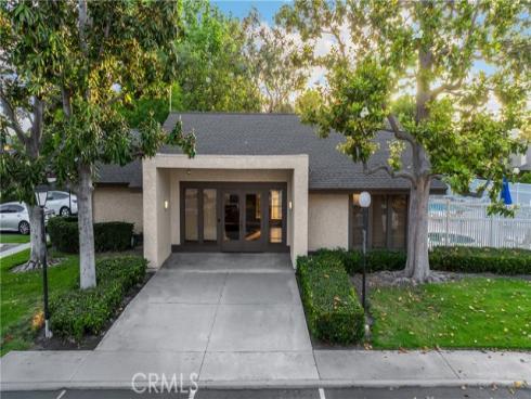 2622 N Tustin  (147)  Avenue#D, Santa Ana, CA