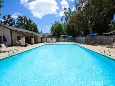 2622 N Tustin  (147)  Avenue#D, Santa Ana, CA