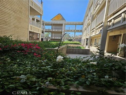 306 E Chestnut F Avenue, Santa Ana, CA