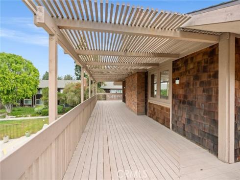 1088 Cabrillo Park A Drive, Santa Ana, CA