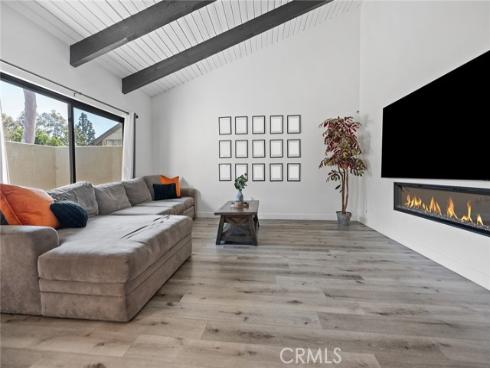 2514 N Tustin 71 Avenue, Santa Ana, CA