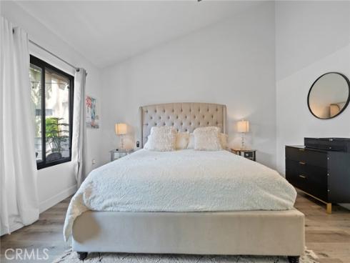 2514 N Tustin 71 Avenue, Santa Ana, CA