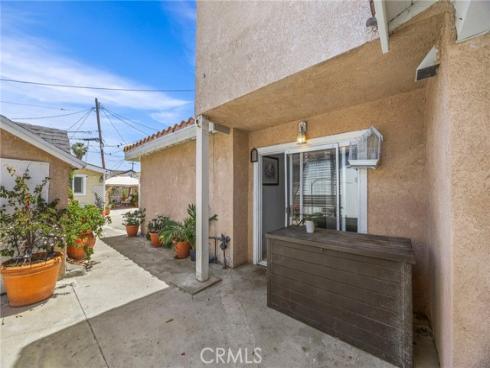 1709 S Townsend St , Santa Ana, CA