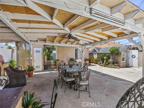 1709 S Townsend St , Santa Ana, CA