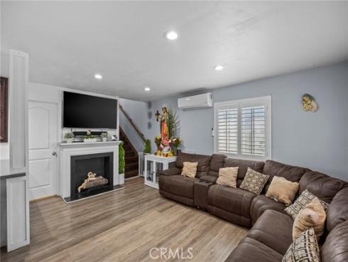 1709 S Townsend St , Santa Ana, CA