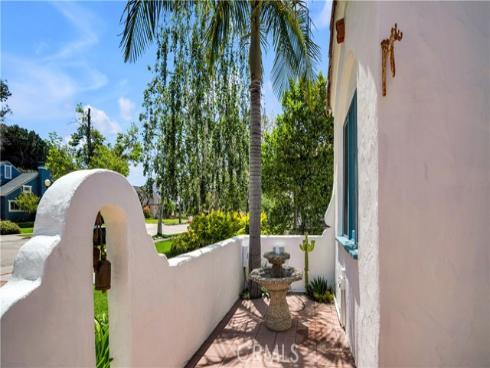 2336 N Riverside Drive, Santa Ana, CA