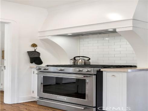 2336 N Riverside Drive, Santa Ana, CA