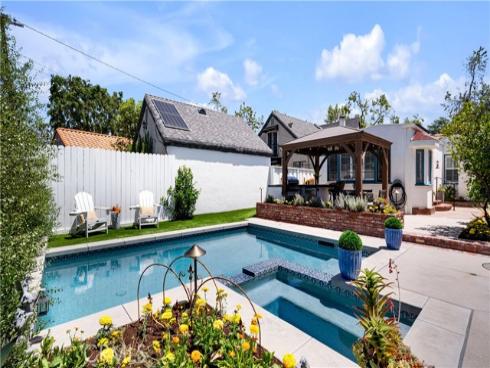 2336 N Riverside Drive, Santa Ana, CA