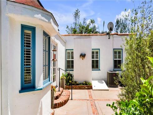 2336 N Riverside Drive, Santa Ana, CA