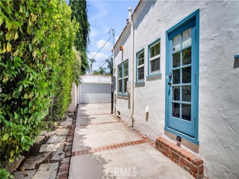 2336 N Riverside Drive, Santa Ana, CA