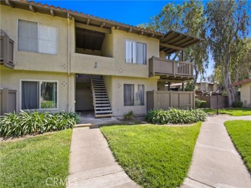 1345  Cabrillo Park  J08  Drive, Santa Ana, CA