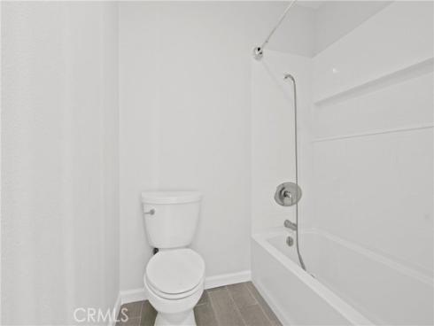 1345  Cabrillo Park  J08  Drive, Santa Ana, CA