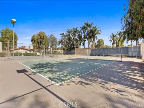 1345  Cabrillo Park  J08  Drive, Santa Ana, CA