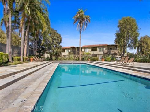 1345  Cabrillo Park  J08  Drive, Santa Ana, CA