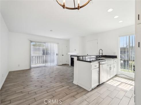 2827 S Fairview O Street, Santa Ana, CA