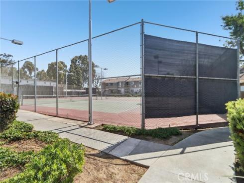 2827 S Fairview O Street, Santa Ana, CA