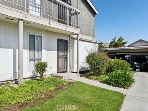 2827 S Fairview O Street, Santa Ana, CA