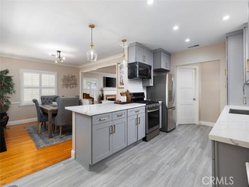 1030 W 19th   Street, Santa Ana, CA