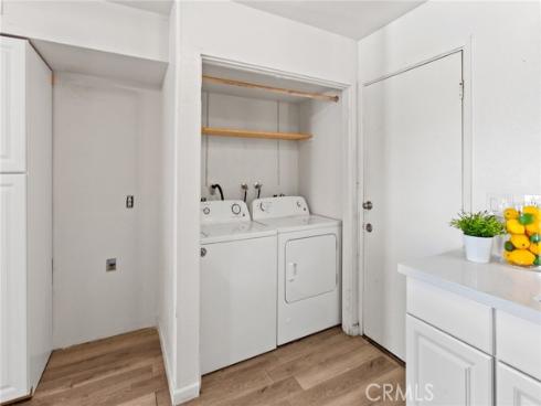 309 N Raitt C Street, Santa Ana, CA