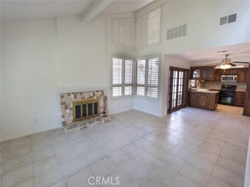 1903 W West Wind , Santa Ana, CA