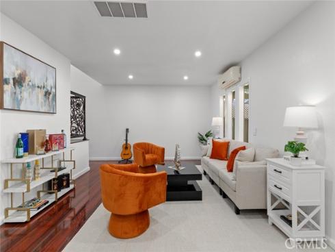 4906 W 5th C Street, Santa Ana, CA