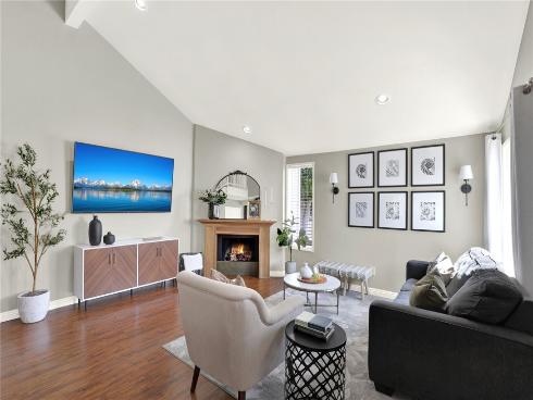 2501 W Sunflower A5 Avenue, Santa Ana, CA