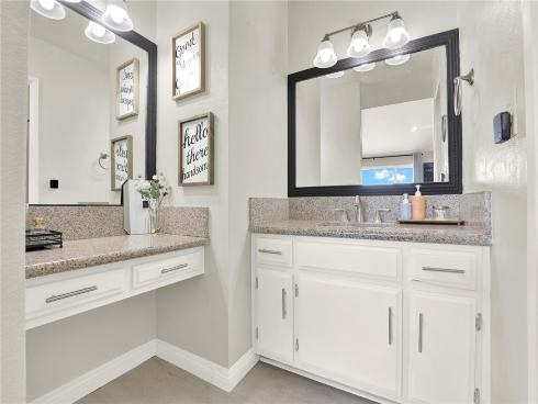 2501 W Sunflower A5 Avenue, Santa Ana, CA