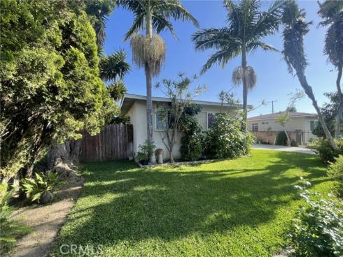 944 W Cubbon Street, Santa Ana, CA