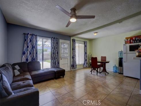 944 W Cubbon Street, Santa Ana, CA