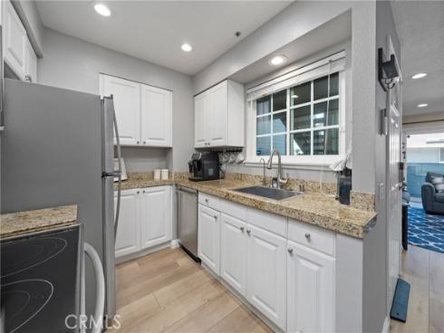 3500 S Greenville G3 Street, Santa Ana, CA