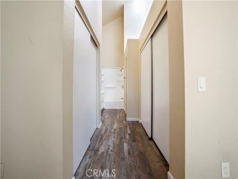 3690 S Bear 5 Street, Santa Ana, CA