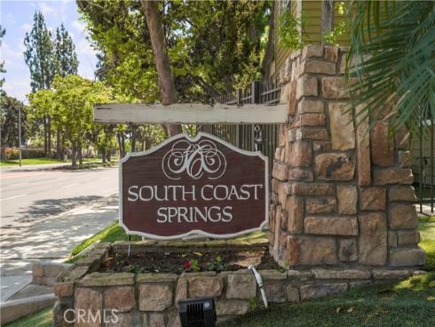 3690 S Bear 5 Street, Santa Ana, CA