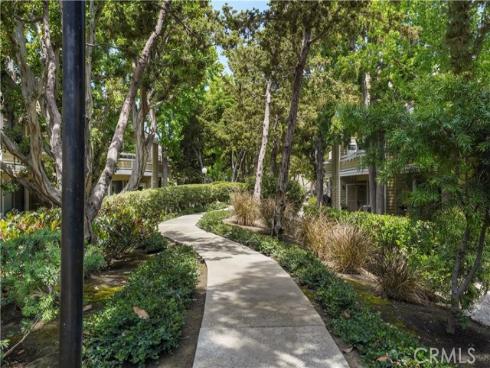 3690 S Bear 5 Street, Santa Ana, CA