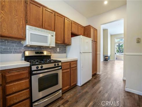 3690 S Bear 5 Street, Santa Ana, CA