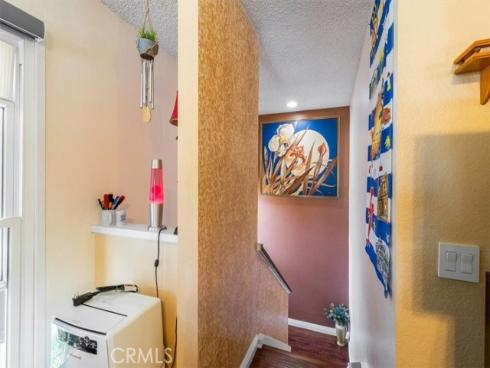 1084 Cabrillo Park B Drive, Santa Ana, CA