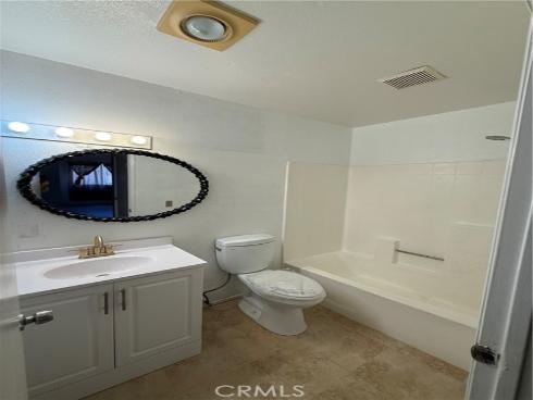 450 E 4th  207  Street, Santa Ana, CA