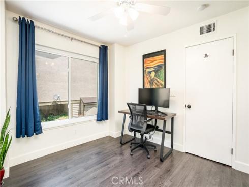 4201 W 5th 218 Street, Santa Ana, CA