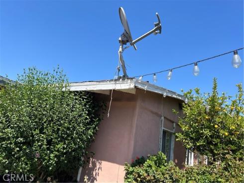 2124 W Civic Center Drive, Santa Ana, CA