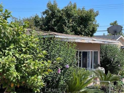 2124 W Civic Center Drive, Santa Ana, CA