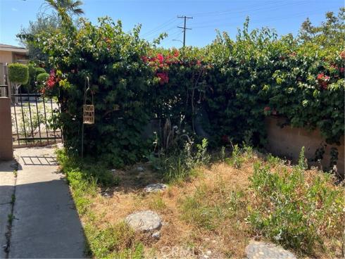 2124 W Civic Center Drive, Santa Ana, CA